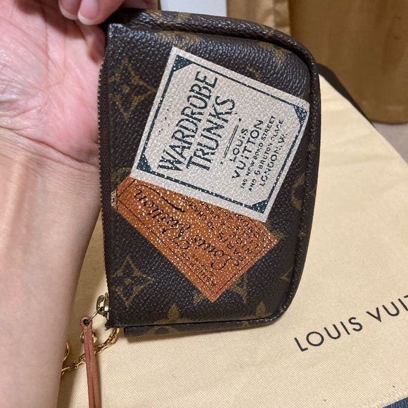 💯 Authentic Louis Vuitton special edition Cles - Picture 6 of 9